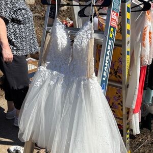 Azazie White Lace Spaghetti Strap Tulle Ballgown